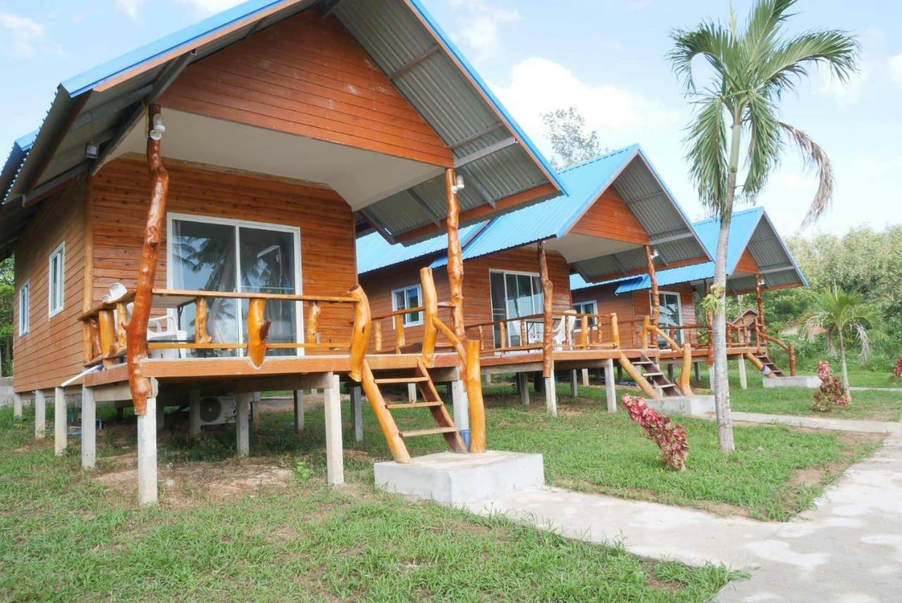 Happy Home Kohjum Koh Jum Bagian luar foto
